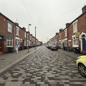 Photo 8- click for photo gallery